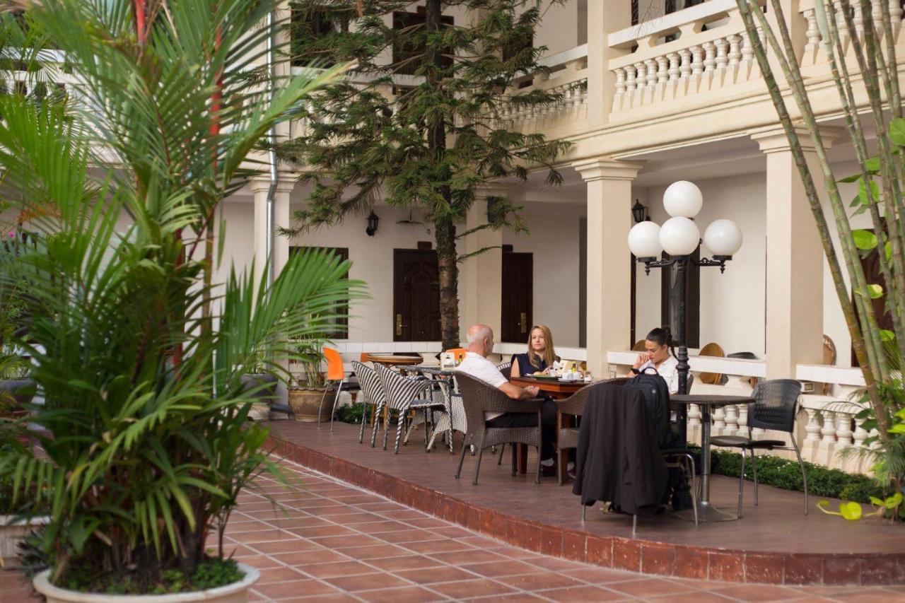 Mali Namphu Hotel Vientiane Dış mekan fotoğraf
