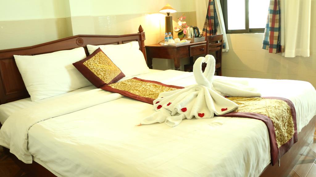 Mali Namphu Hotel Vientiane Dış mekan fotoğraf
