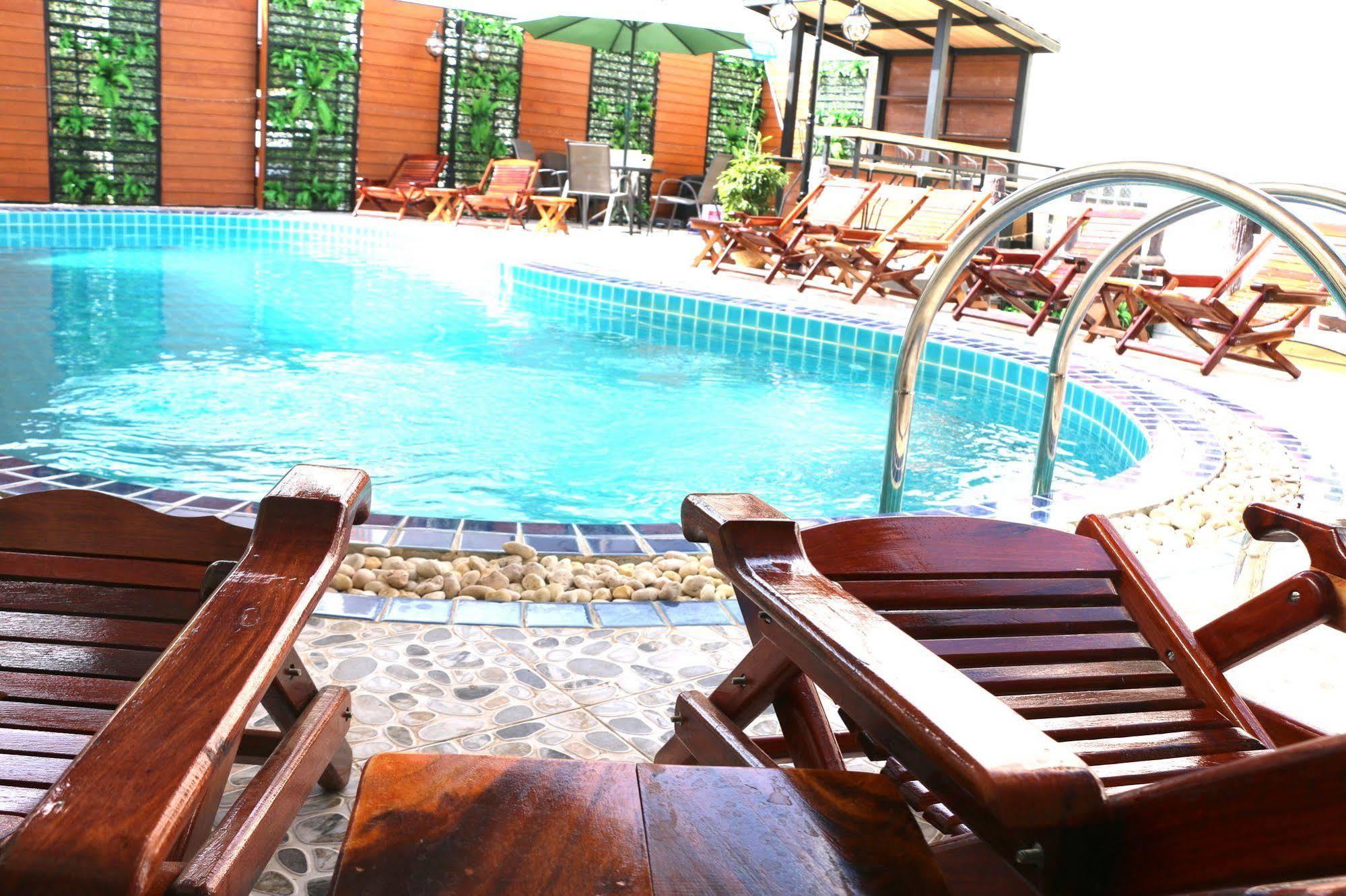 Mali Namphu Hotel Vientiane Dış mekan fotoğraf